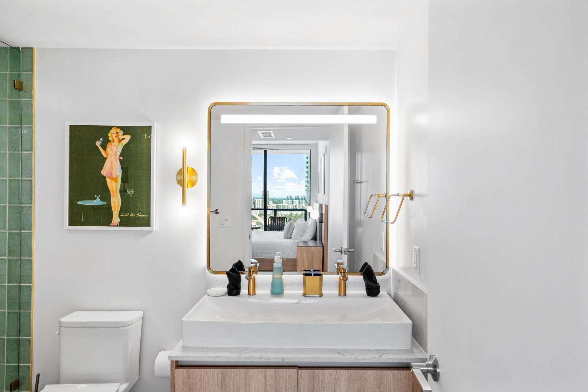 Appartement Luxury 2-bdrm In The Heart Of Downtown *