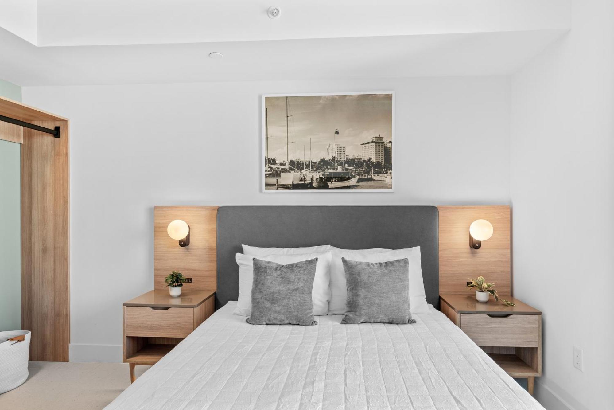 Appartement Luxury 2-bdrm In The Heart Of Downtown *